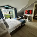 Michelangelo Boutique Отель