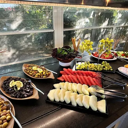 Michelangelo Boutique 2*