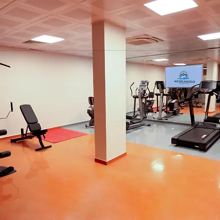 Hotel Michelangelo Boutique 2*