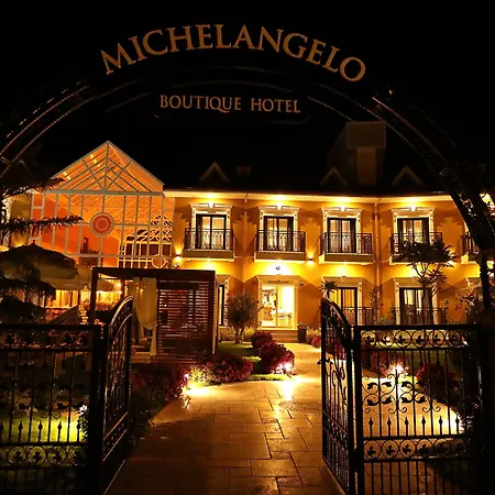 Michelangelo Boutique 达利安